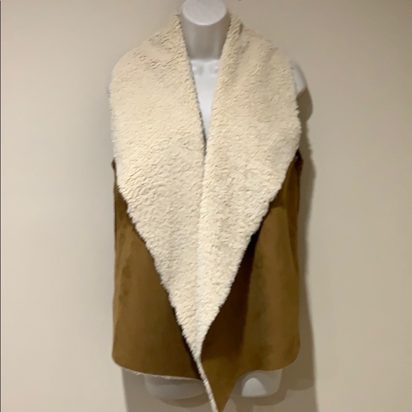 Workshop Republic Clothing Jackets & Blazers - Workshop Republic COZY vest